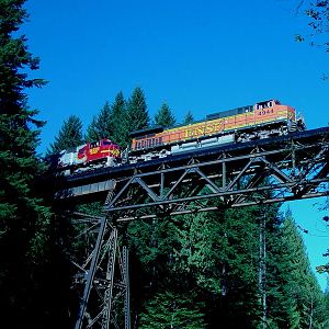 Z train crossing Foss River