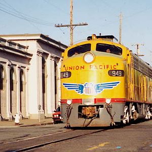 UP 949 at Oakland