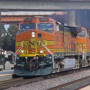 BNSF 4588