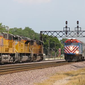Metra and Union Pacific Meet
