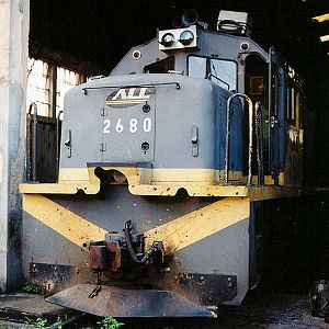 Locomotives in Mayrink 44