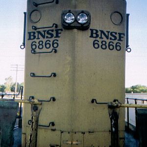 BNSF 6866