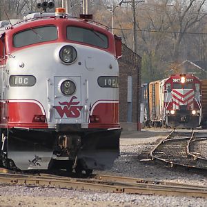Action on the WSOR at the Janesville yard