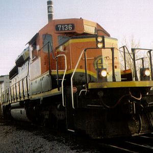 BNSF 7136