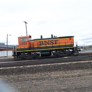 BNSF SW1500