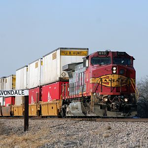 BNSF 610