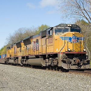 Eastbound CSX Intermodal