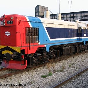 Loco 125 (EMD-G12) got a fresh coat of paint