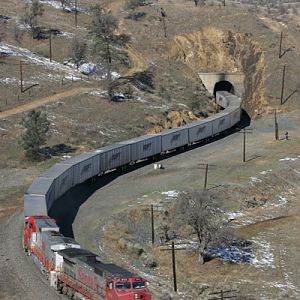 War Bonnets at Tehachapi Tunnel 10