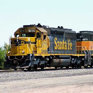 BNSF 6770 Waits with the Albuquerque transfer to enter Belen yard