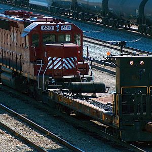 CSX Shoving Platform