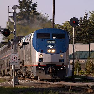 Coast Starlight at Juntion City