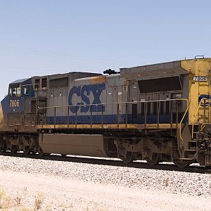 CSX7806 helps out EB doublestack