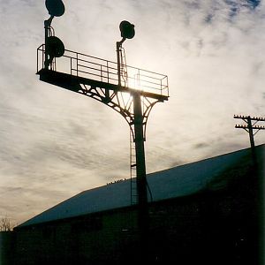 Tehachapi Cantilever