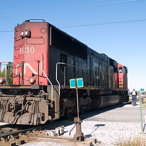 CN 5630 completes the turn around the wye