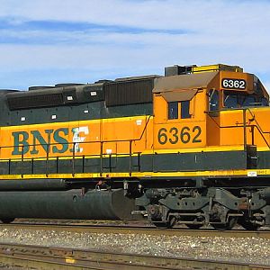 BNSF 6362 Logo Defaced.....