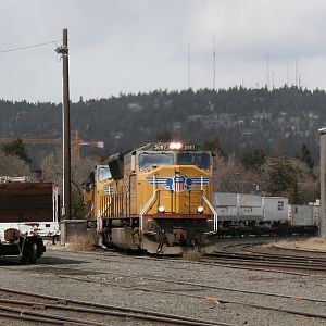 Detouring UP "Z-train" at Bend, OR