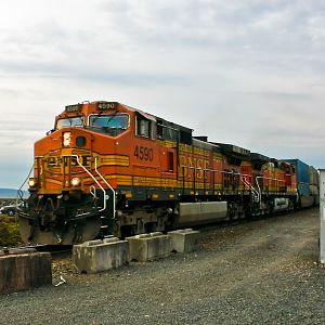 BNSF Garbage Train leaves Edmonds, WA