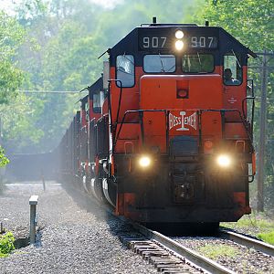 Southbound B&LE 907 grinds uphill