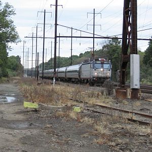 Amtrak #905 with headlight out at Monmouth Junction
