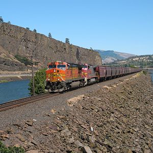 BNSF 4682