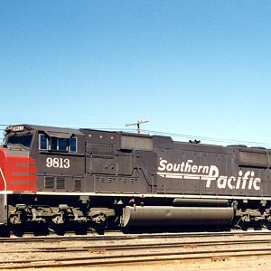 SP SD70M 9813 - Klamath Falls, OR - August 1995