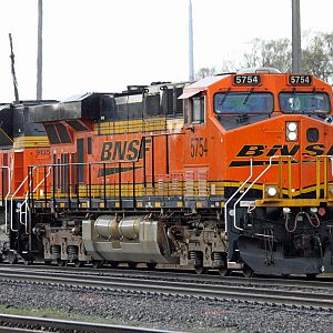 BNSF No. 5754 & 9135 east coal train on CSX at Dolton, IL