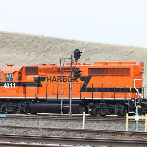 IHB EB train 126 At Burns Harbor, Indiana (coming into CP 487)