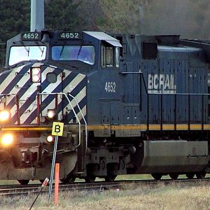 BC Rail leading CN 865