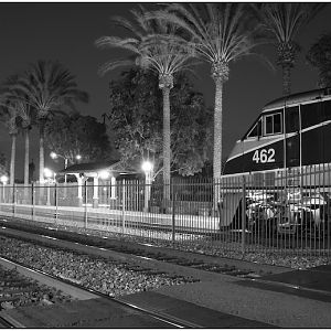 Amtrak 462 greeted by the moon at Fullerton Station