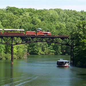 BGWR Red Train