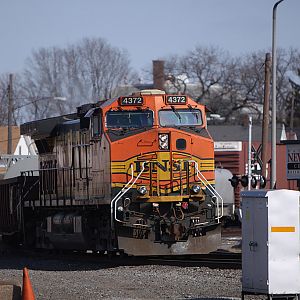 BNSF 4372 heads into Elkhart by the depot.