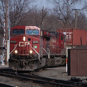 CP 8635 rounds the bend into Elkhart heading west