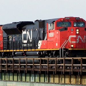 CN 8890 SD70M-2