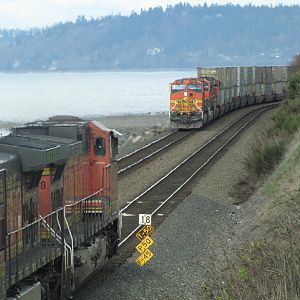 Sunset Ave. in Edmonds  at Milepost 18