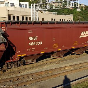 BNSF derailment Galer St 07/13/2010