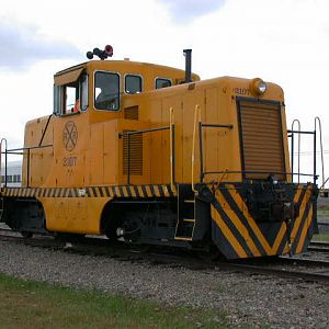 GE 44T