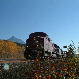 CP 9519 West at Moberly BC