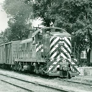 Santa Fe freight train at Pekin Illinois