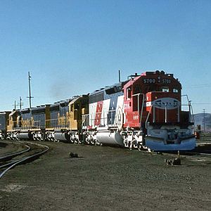 ATSF 5700