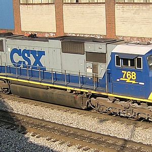 CSXT SD70MAC 768