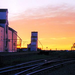 Sunrise - Indian Head Railyards -