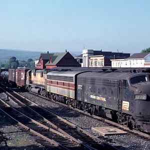 PC1772 leads a mixed consist