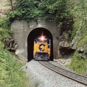 Chessie 4408 at St. Albans Tunnel