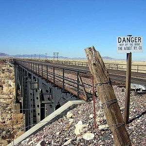 ATSF sign