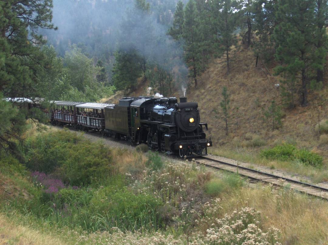 3716 on the Kettle Valley