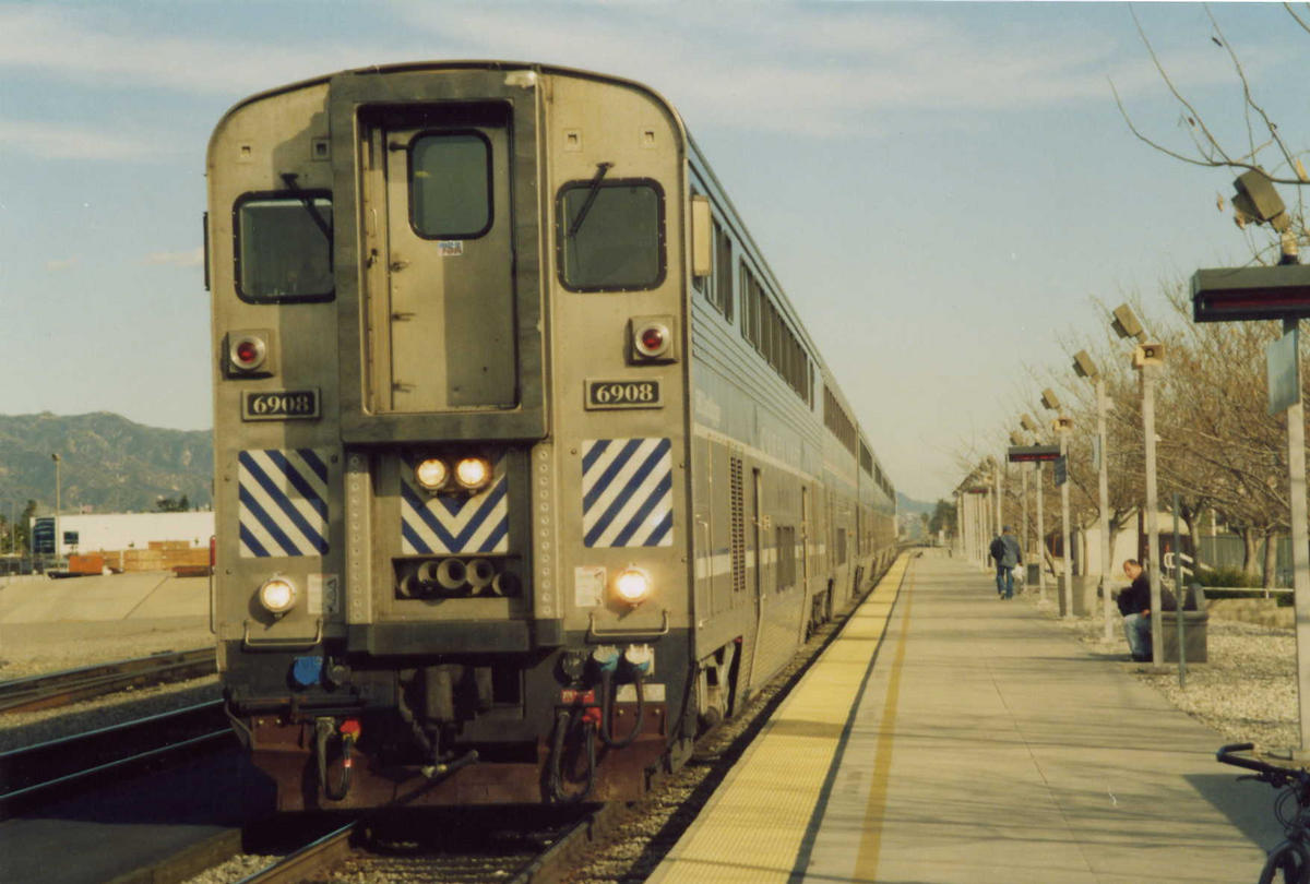 Amtrak 6908