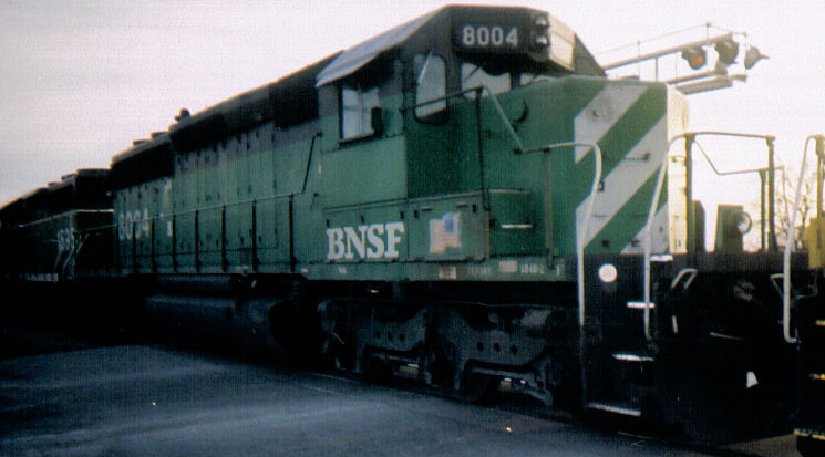 BNSF 8004