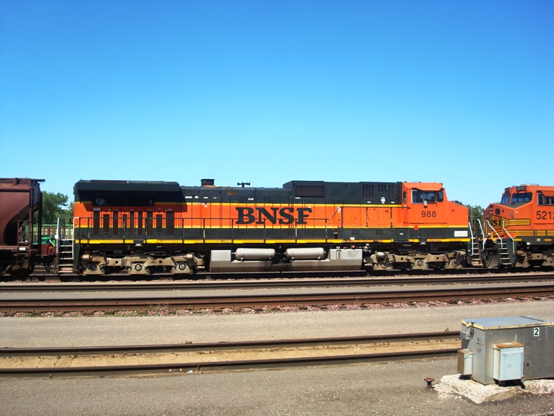 BNSF #988