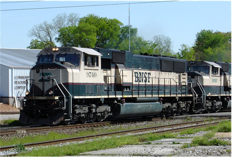 BNSF Coal Train Heading Toward Memphis